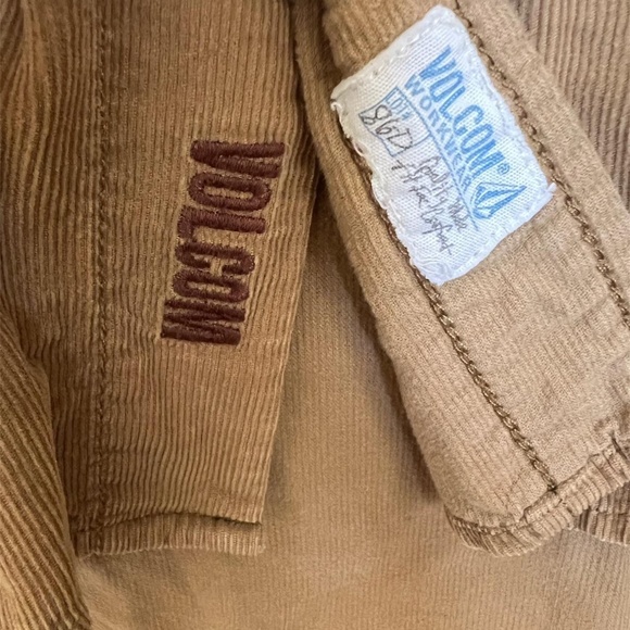 Volcom brown corduroy button up shirt - Picture 3 of 7